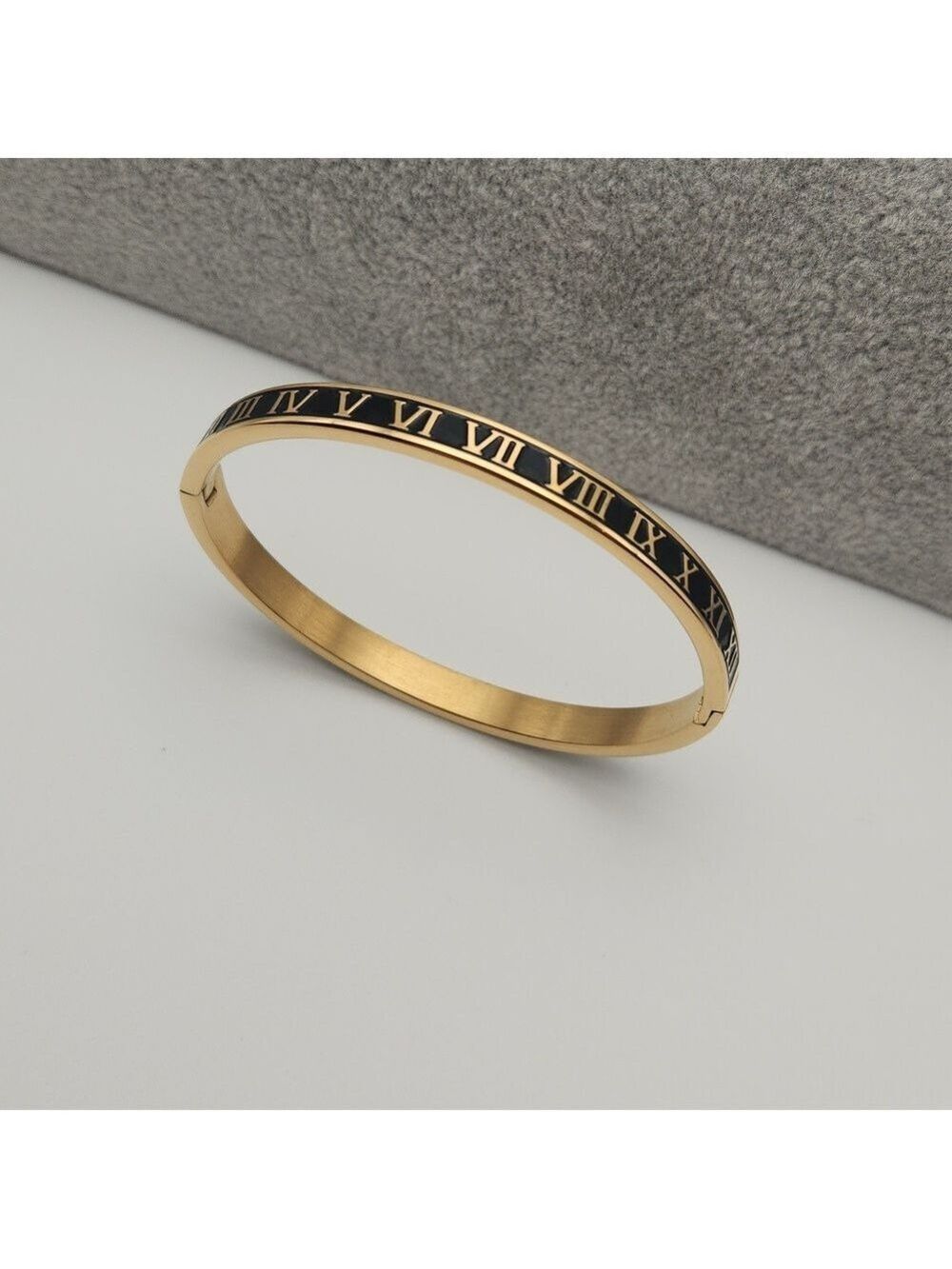Luxe 18K Gold Plated Roman Numeral Bangle Bracelet , Black